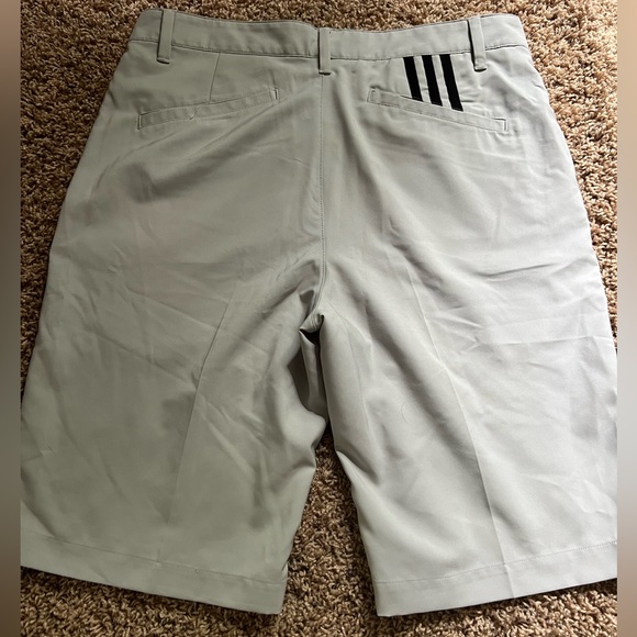 Adidas Golf Shorts Men’s size 30 /4.99 SHIPPING - Picture 2 of 2